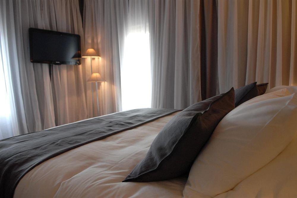 ניורט Best Western Hotel De La Breche מראה חיצוני תמונה