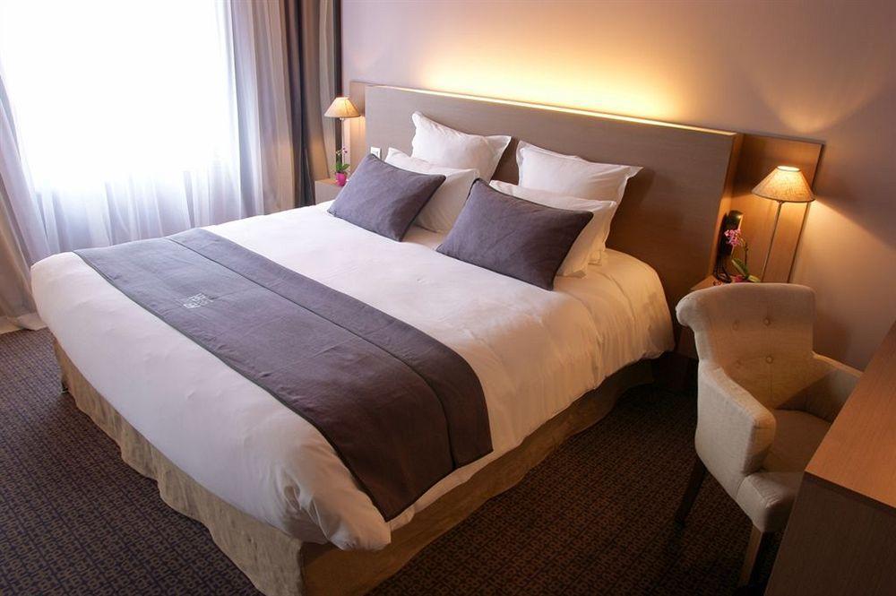 ניורט Best Western Hotel De La Breche מראה חיצוני תמונה
