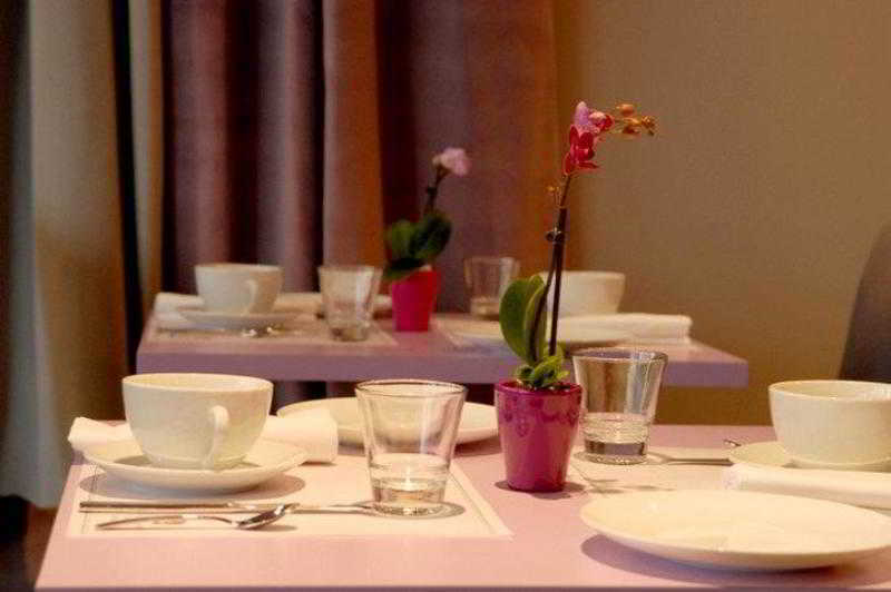 ניורט Best Western Hotel De La Breche מסעדה תמונה