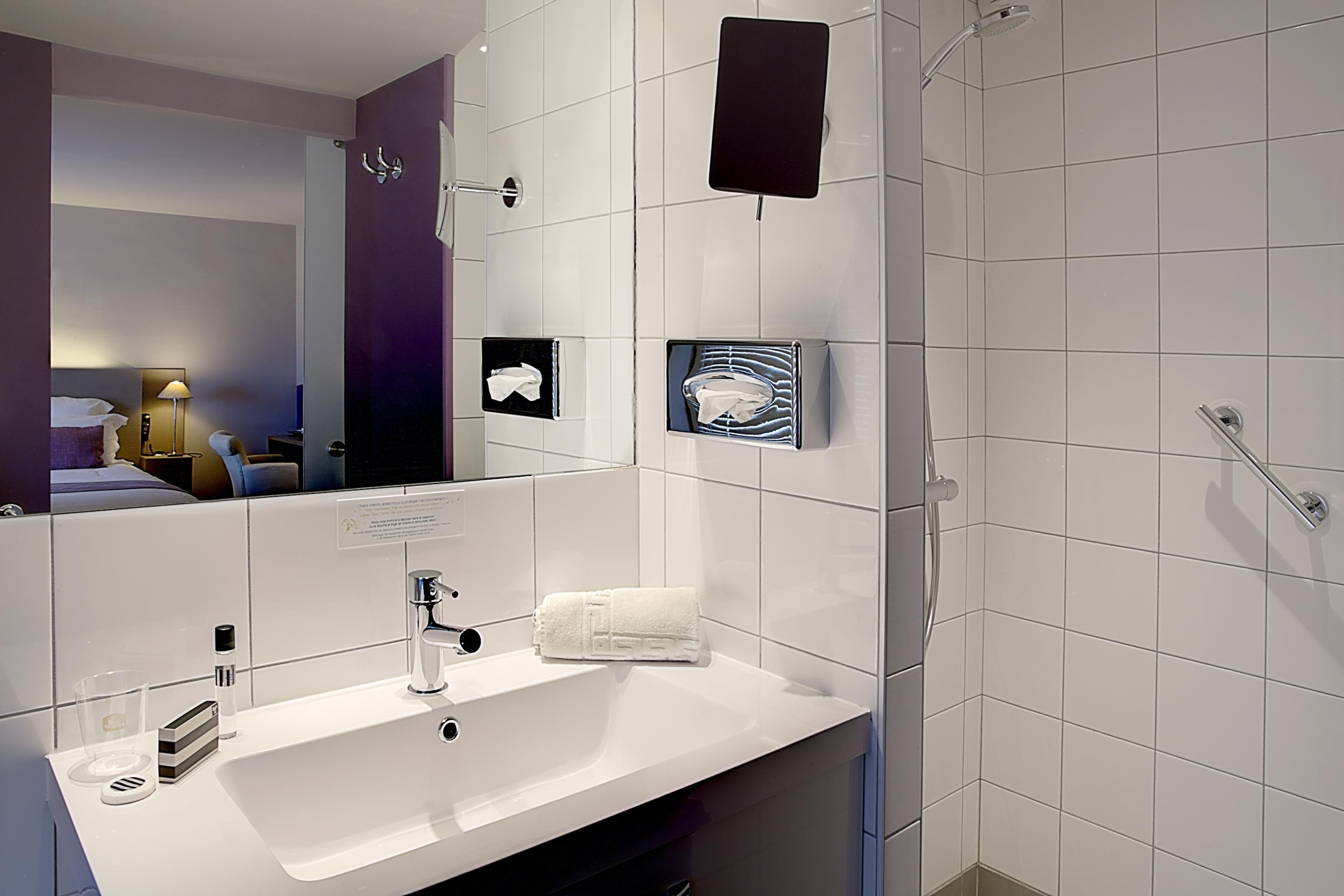 ניורט Best Western Hotel De La Breche מראה חיצוני תמונה