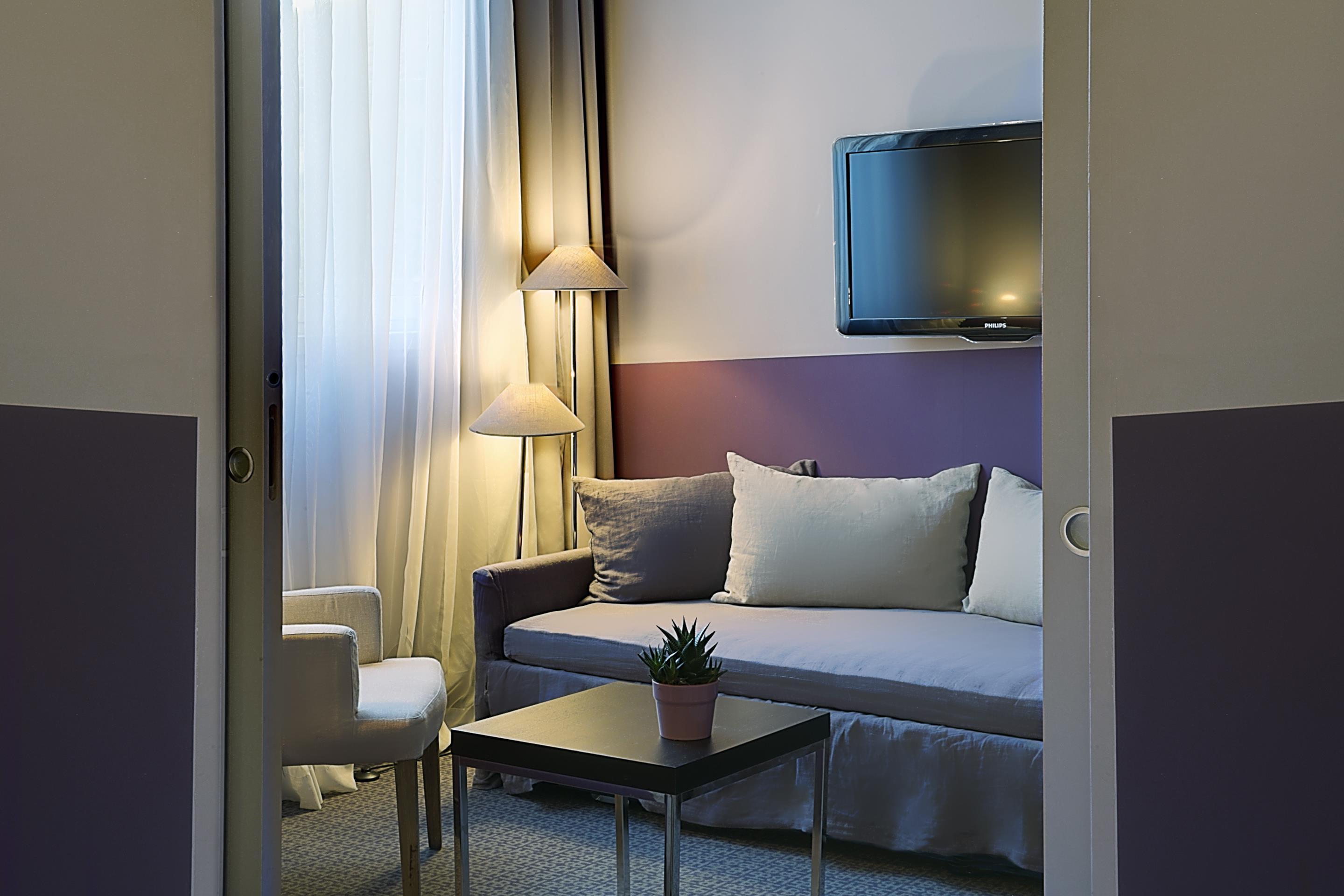 ניורט Best Western Hotel De La Breche מראה חיצוני תמונה